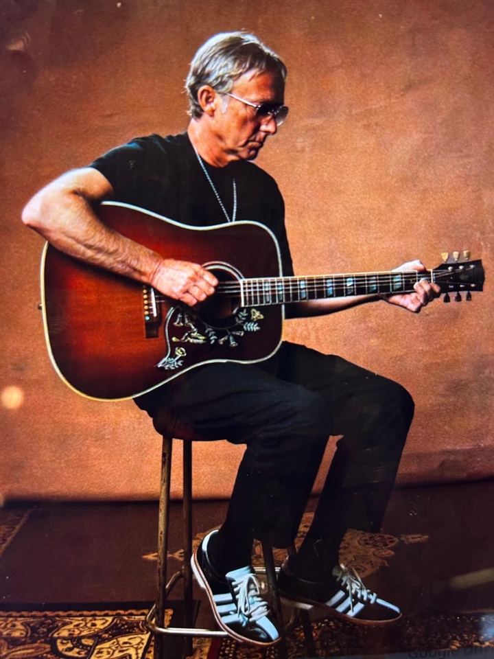 An Evening with Steve Cradock at Keele SU
