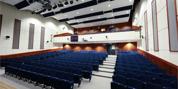 Image of a lecture theatre