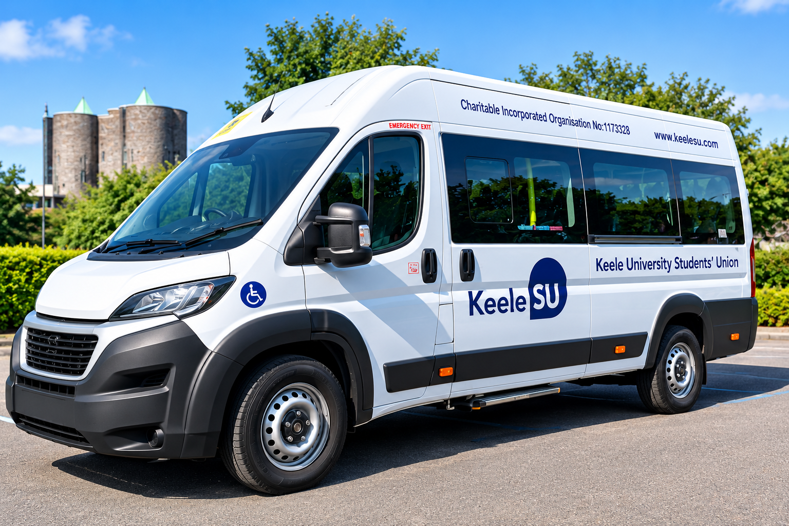 SU Minibus parked up on campus
