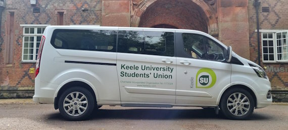 SU Minibus parked up outside Keele Hall